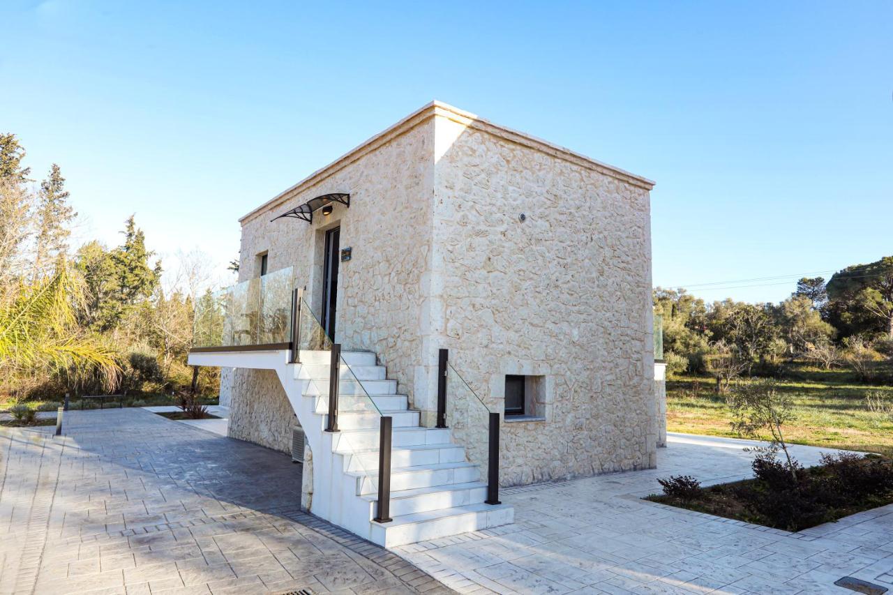 Rans Luxury Villas & Suites In Corfu With Swimming Pool Gouvia Exterior photo