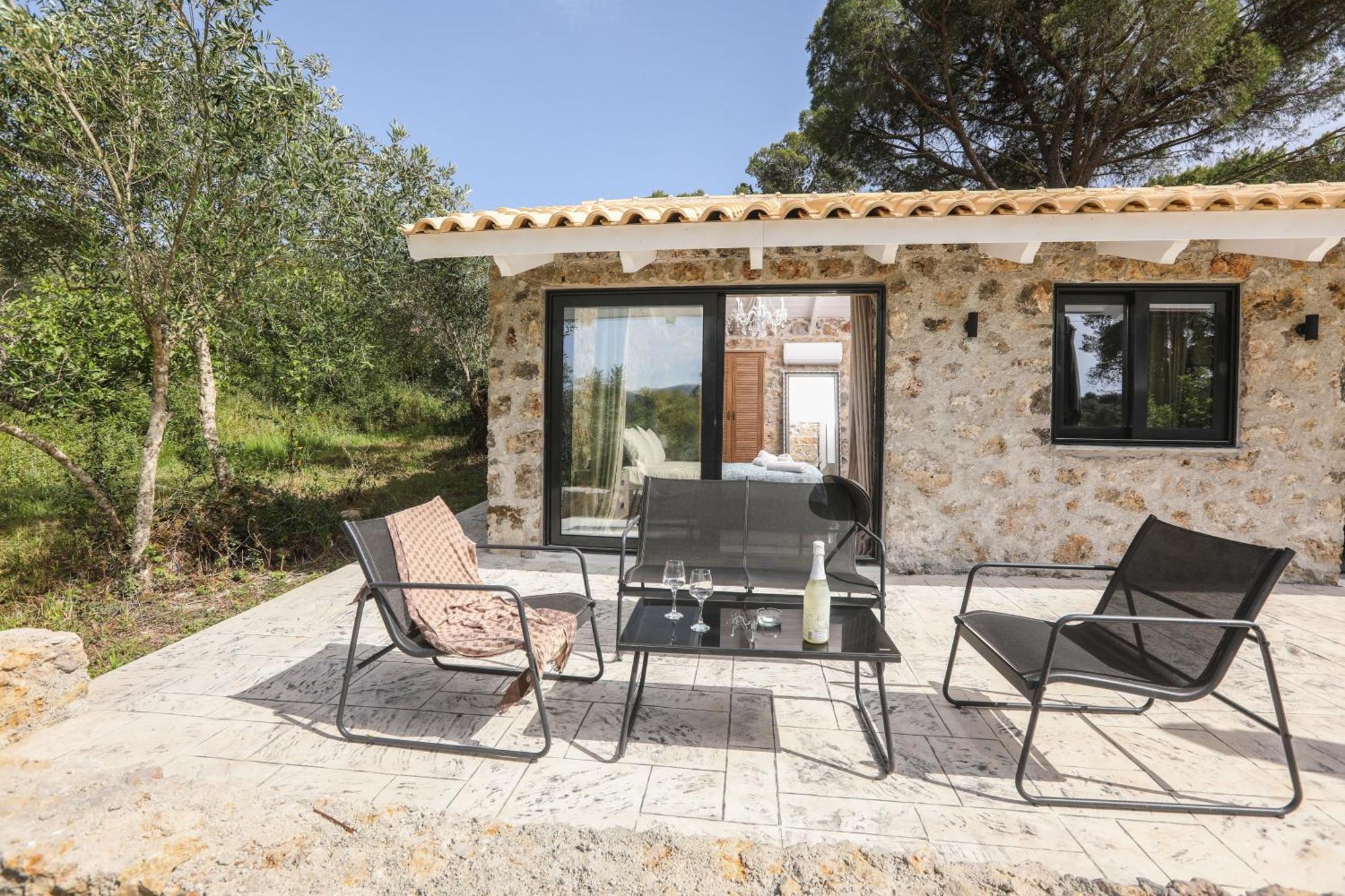 Rans Luxury Villas & Suites In Corfu With Swimming Pool Gouvia Exterior photo