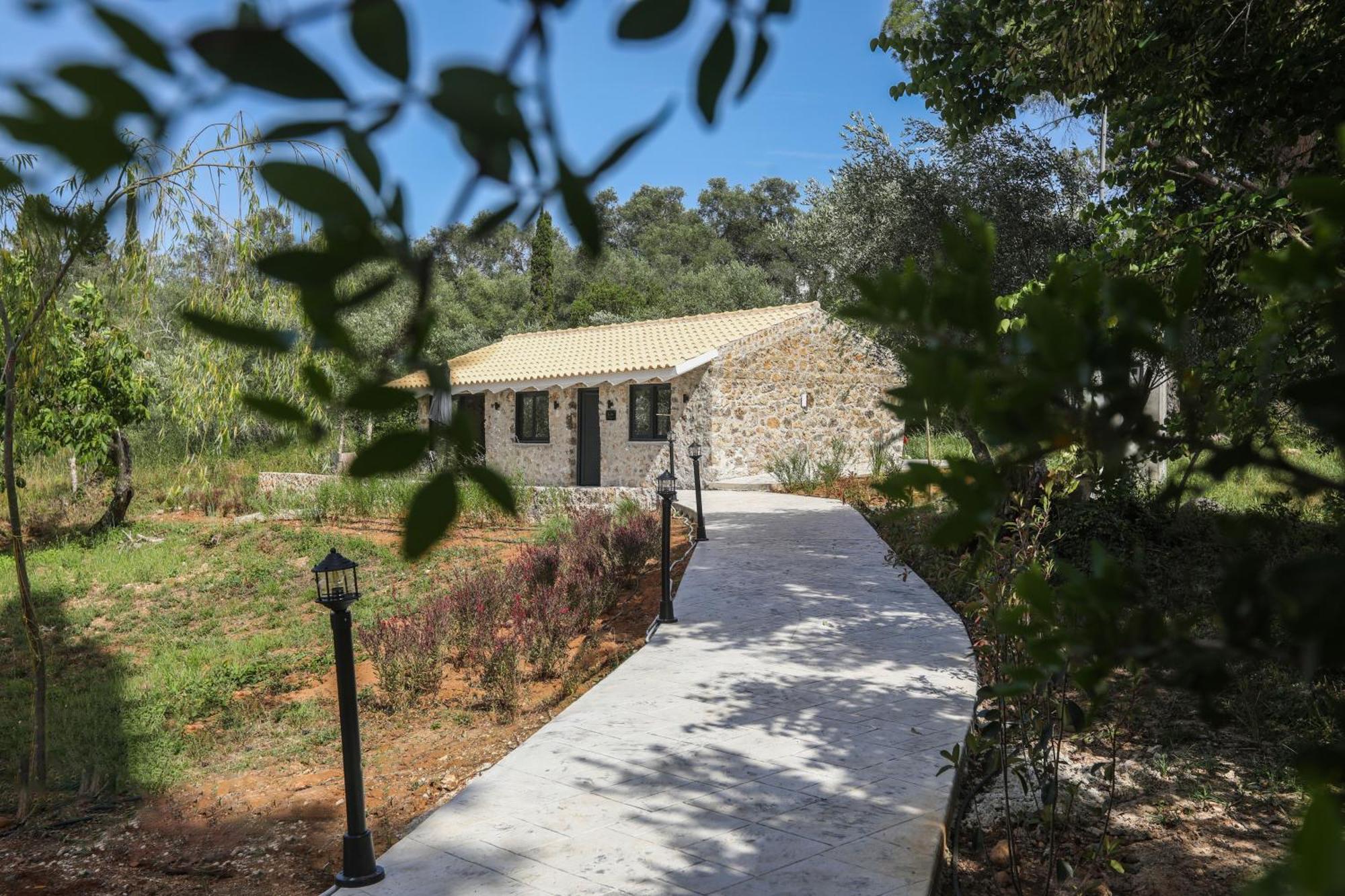 Rans Luxury Villas & Suites In Corfu With Swimming Pool Gouvia Exterior photo