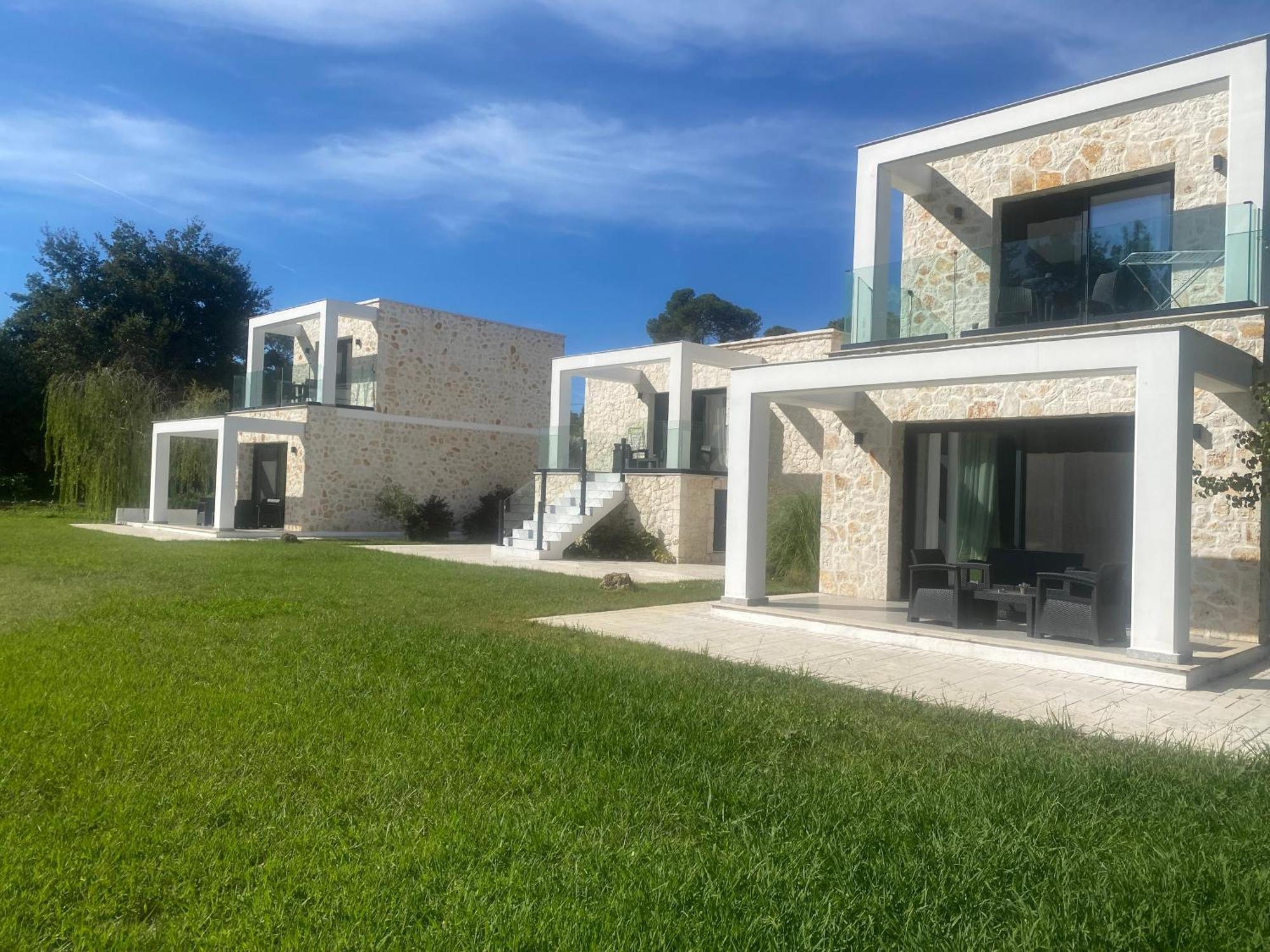 Rans Luxury Villas & Suites In Corfu With Swimming Pool Gouvia Exterior photo